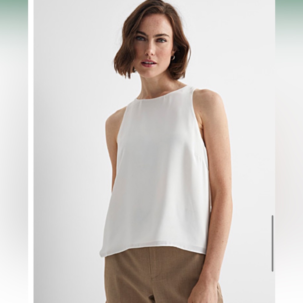 Elegant Simon’s Contemporaine White Sleeveless Blouse